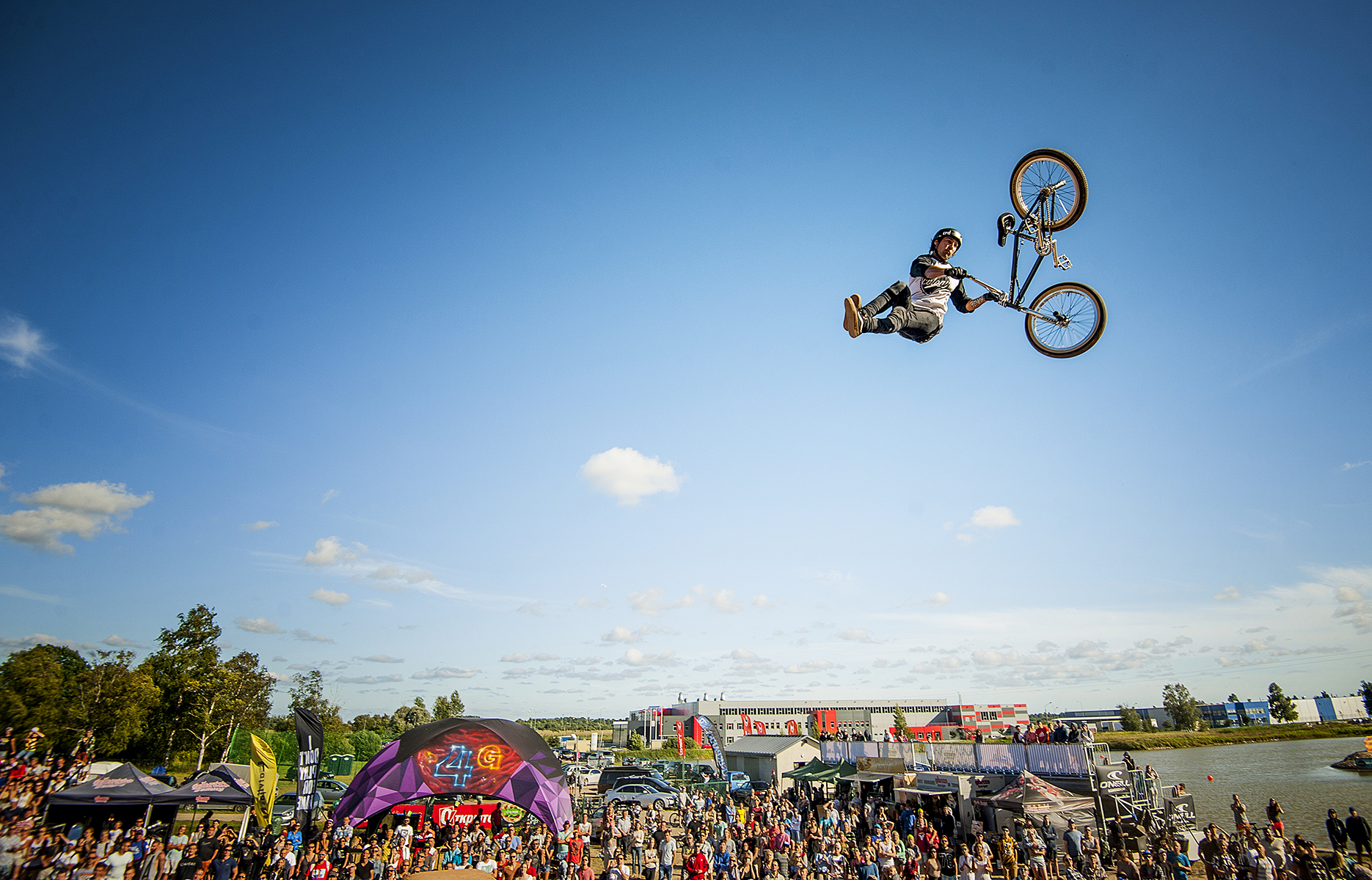 Renars_Koris_BMX_dirti_2
