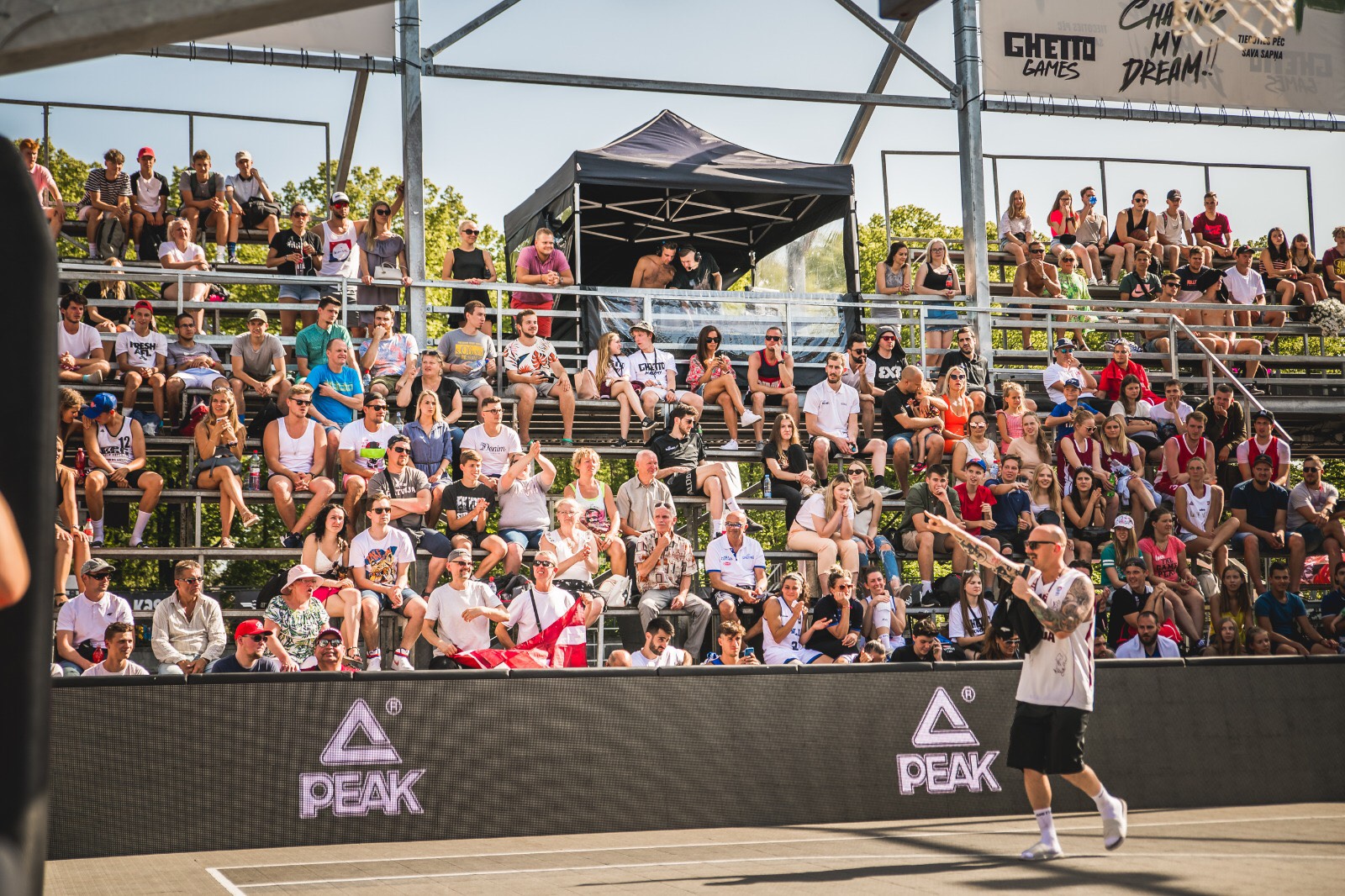 58cdbd01-fc87-4549-bf58-06edbf4e356e