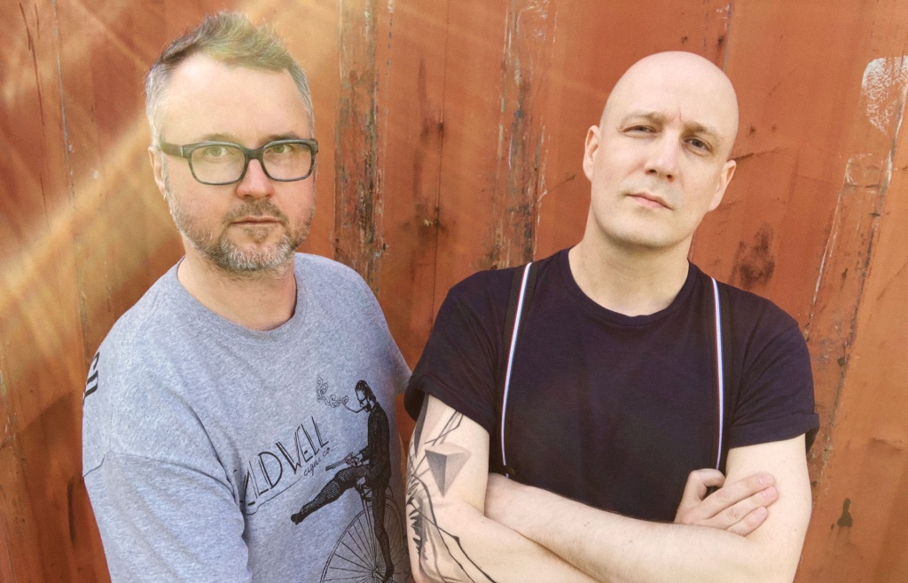 2B1E89A2-A187-420C-AB2C-500E8C8CF60E